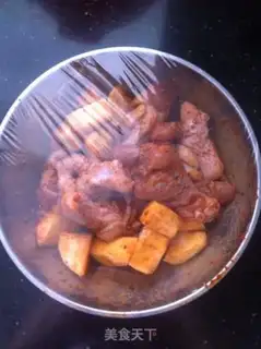 Make Spicy fruit roasting wings step 3