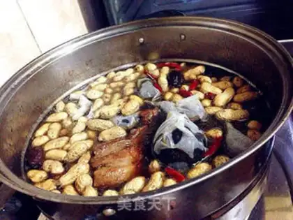 Make The private room is spicy with peanuts step 23