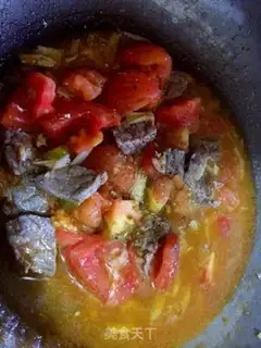 Make Onions of tomato beef step 6