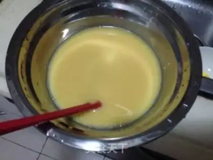 Make Autumn abalone steamed eggs step 2