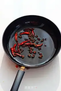 Make Spicy potatoes and oxen step 3