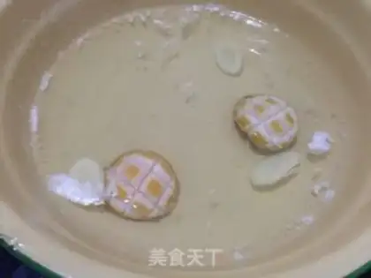 Make Autumn abalone steamed eggs step 6