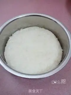 Make Eggs and potatoes and rice step 2