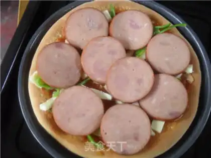 Make Ham shrimp pizza step 17