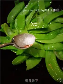 Make Garlic Dutch beans step 7