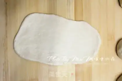 Make Milky-sweet coconut rolls step 4