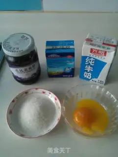 Make Blueberry jam ice cream step 0