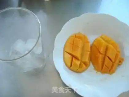 Make Mango smoothies step 1