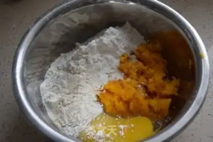 Make Gold pumpkin pie step 2