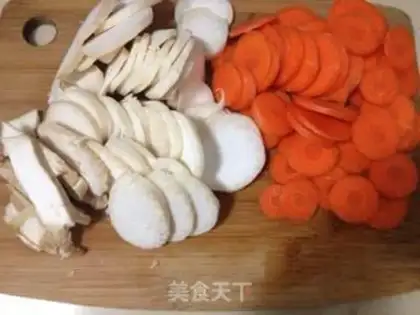Make Chicken-legged carrots step 0