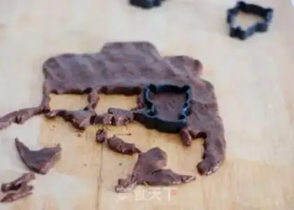 Make Panda cookies step 5