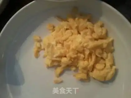 Make Pineapple rice step 1