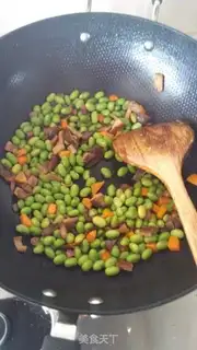 Make Sausage fried beans step 4