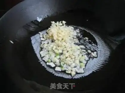 Make Garlic cabbage step 5