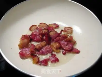 Make Pork elbow fried sweet peas step 0