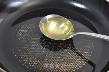 Make Fish and eggs step 5