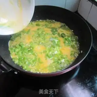 Make Pyramid eggs step 6