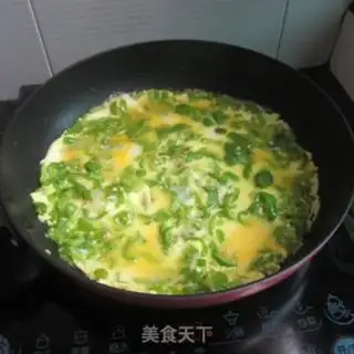Make Pyramid eggs step 8