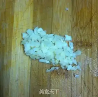 Make Garlic toast step 0