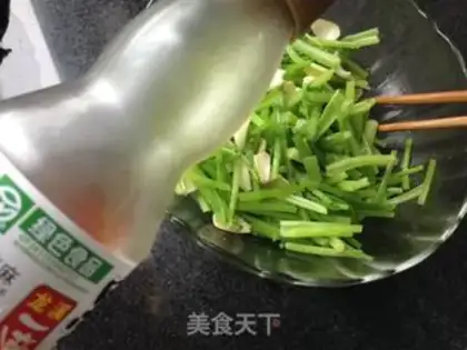 Make The lilies step 5