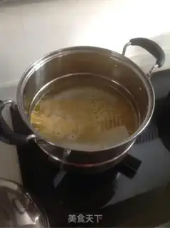 Make Coconut curry shrimp pasta step 4