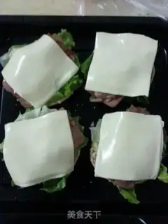Make Bacon ham cheeseburger step 8