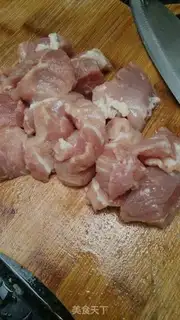 Make Olive-cooked pig-crawling broth step 2