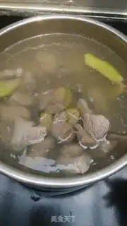 Make Olive-cooked pig-crawling broth step 5