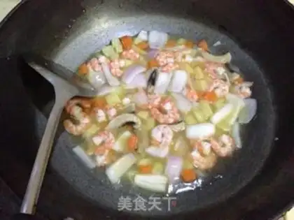 Make Curry potato shrimp step 6