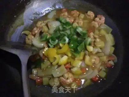 Make Curry potato shrimp step 8