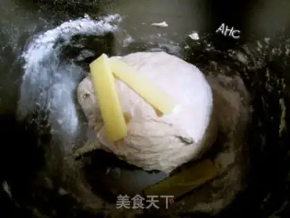 Make caterpillar butter bread step 1