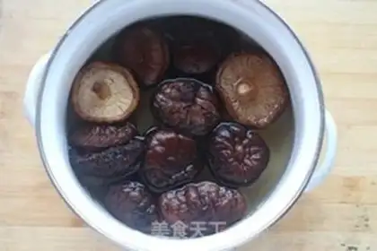 Make Weenie mushrooms step 1