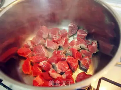 Make Japanese curry beef step 1