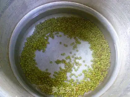 Make Ice melon green bean soup step 5