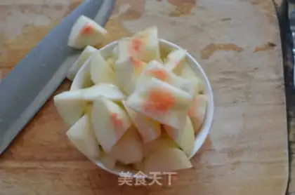 Make Peach yogurt shake step 2