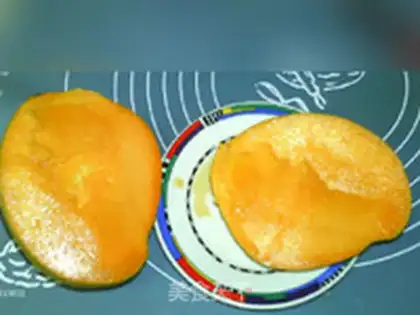 Make Mango ice cream step 1