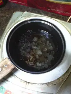 Make Homemade milk tea step 2