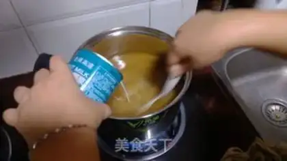 Make Coconut cinnamon cake step 6