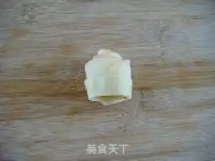 Make "Seven Eve Apple Roses." step 11