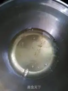 Make A waterless honey cake step 1