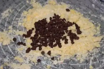 Make Chocolate hat bread step 2