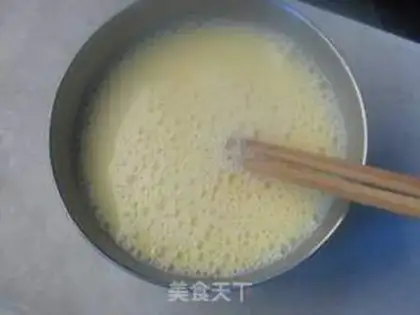 Make Strawberry ice cream step 1