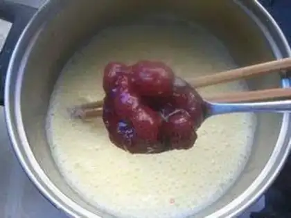 Make Strawberry ice cream step 4