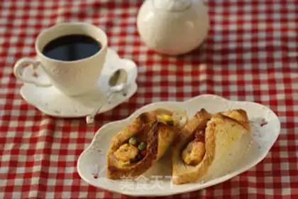 Make Shrimp sandwich step 9