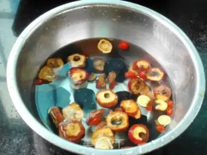 Make Sour soup step 1