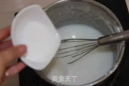 Make Red Bean Popsicle step 2