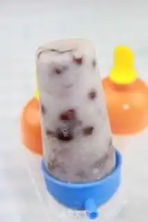 Make Red Bean Popsicle step 7