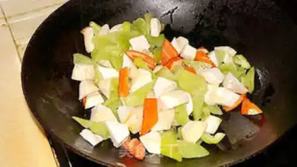 Make Pelican apricot step 5