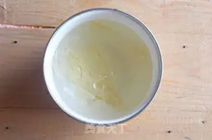 Make Milk chocolate pudding step 1