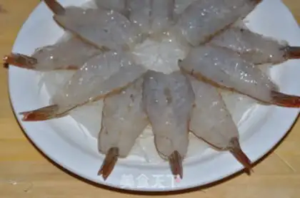 Make Shrimp with garlic fans step 5